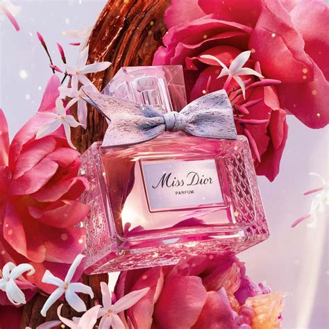 neues parfum von dior|miss Dior perfume.